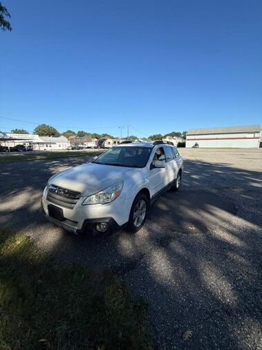 2013 SUBARU Outback