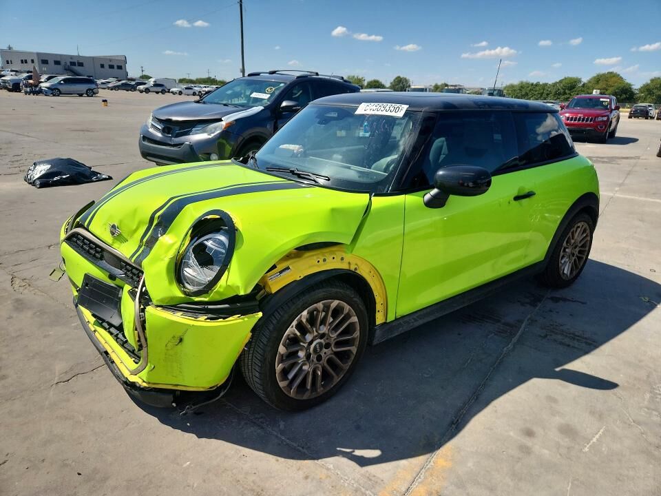 2025 MINI Hardtop