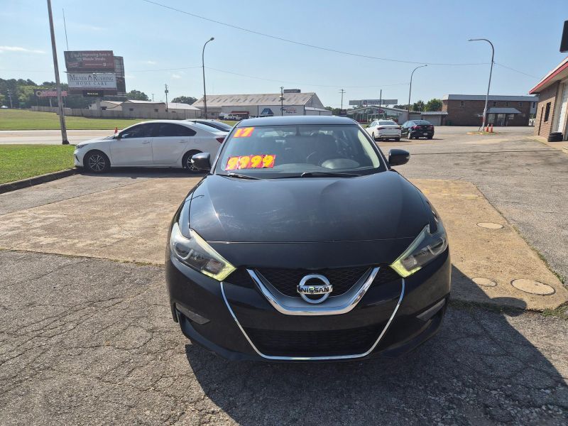 2017 NISSAN Maxima