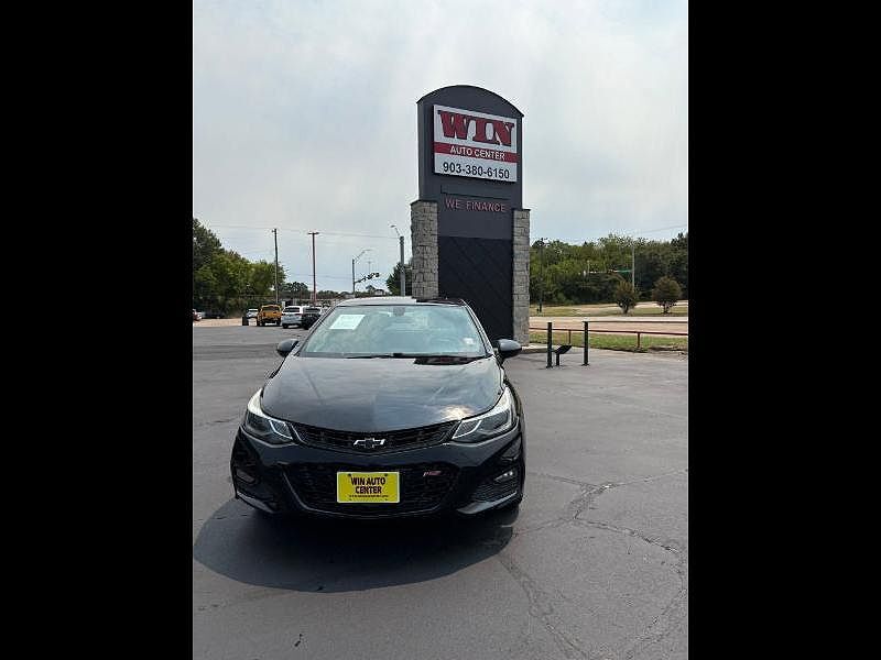 2018 CHEVROLET Cruze