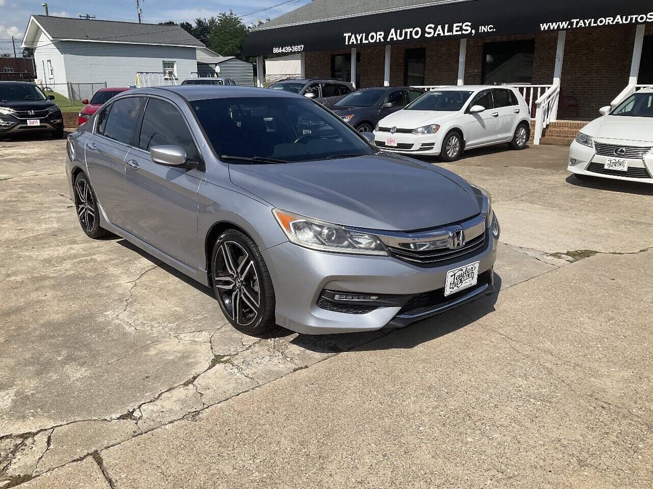 2017 HONDA Accord