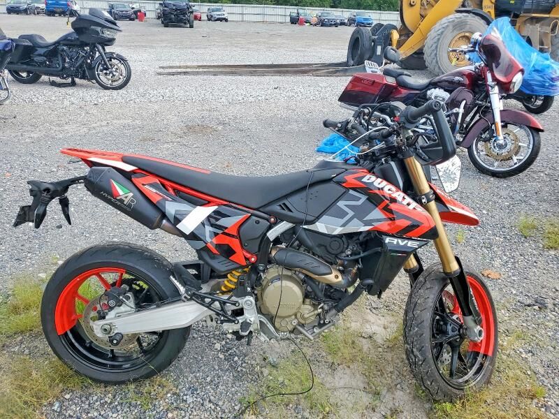 2025 DUCATI Hypermotard