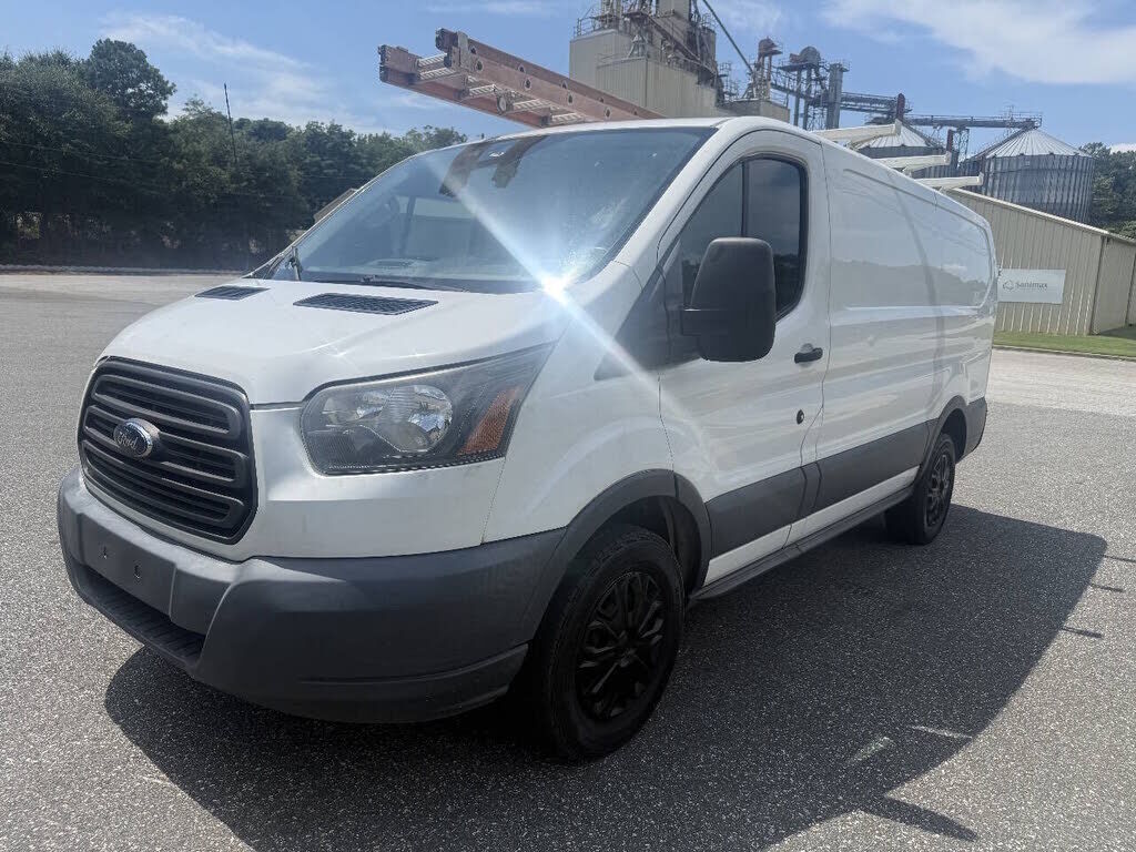 2018 FORD Transit