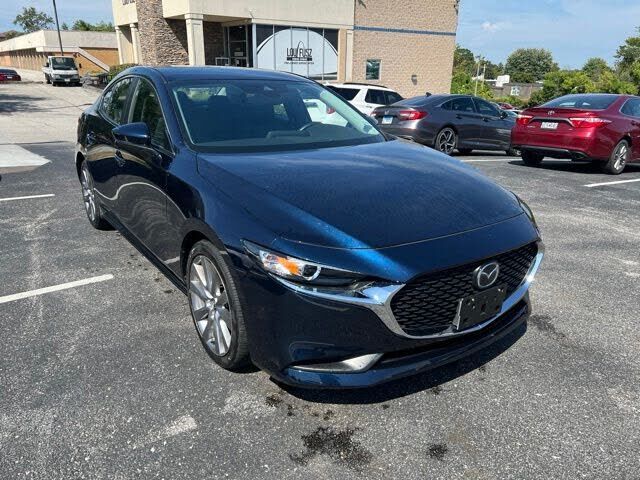 2022 MAZDA Mazda3