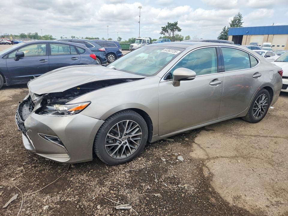 2016 LEXUS ES