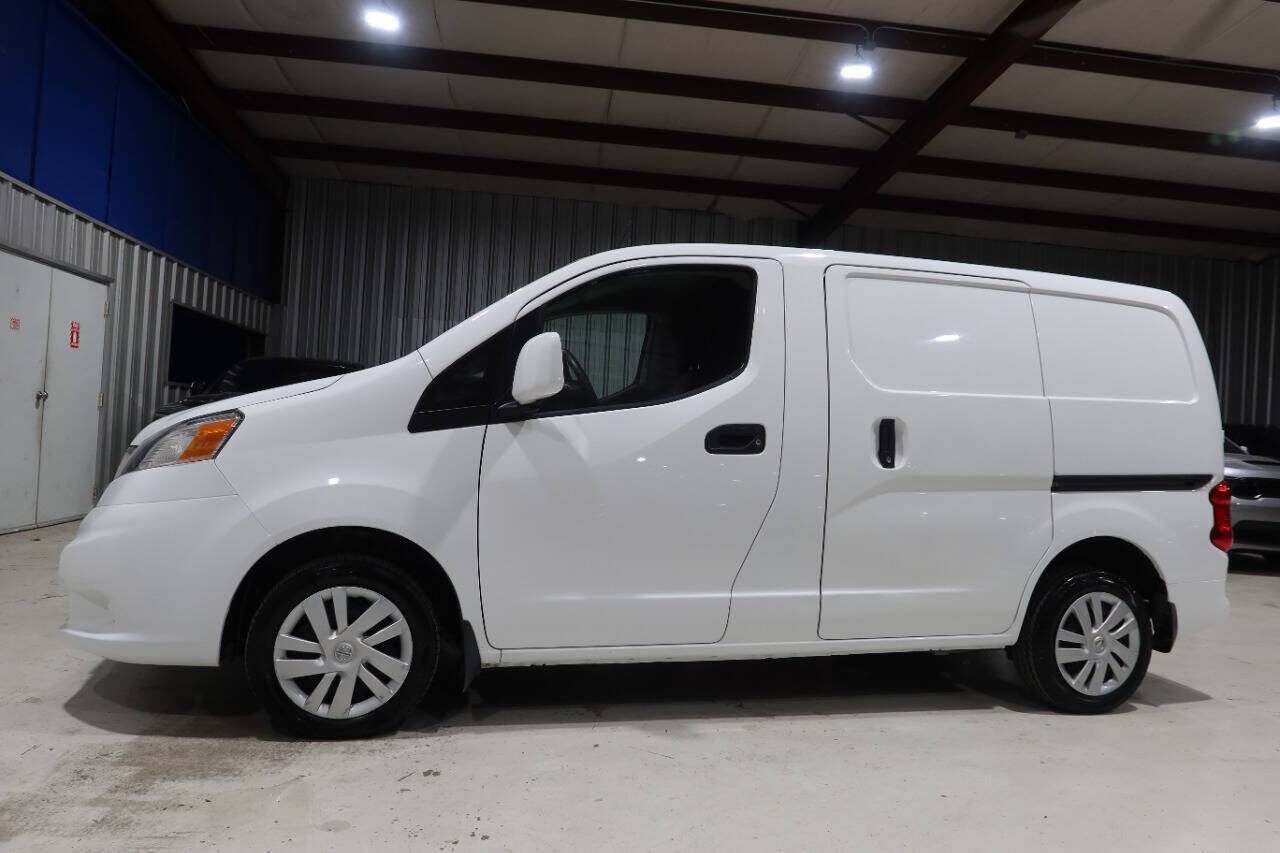 2020 NISSAN NV200