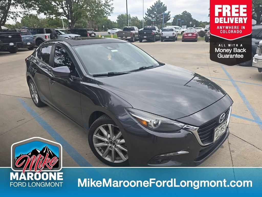 2017 MAZDA Mazda3