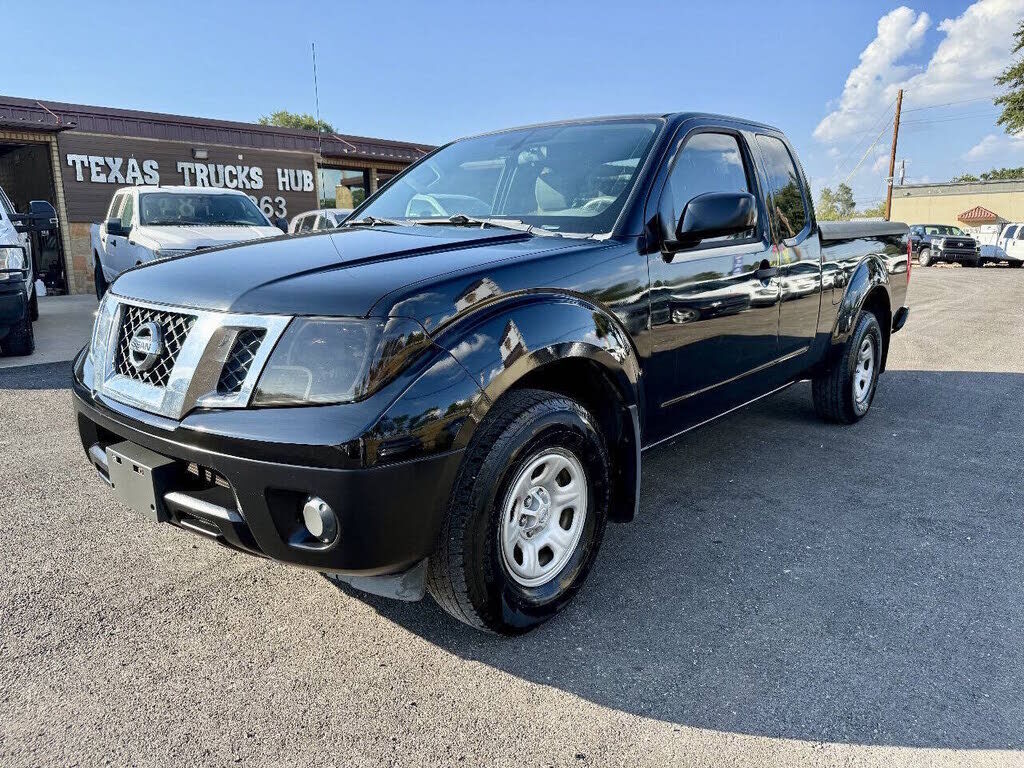 2017 NISSAN Frontier
