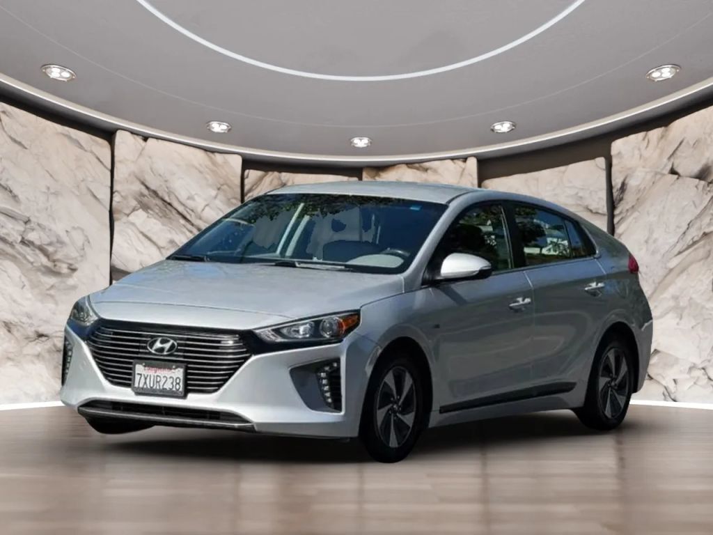 2017 HYUNDAI Ioniq