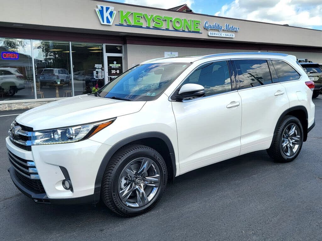 2017 TOYOTA Highlander