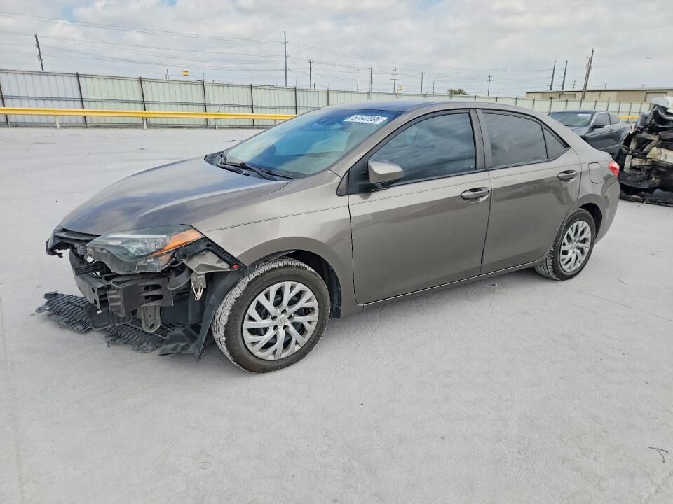 2018 TOYOTA Corolla