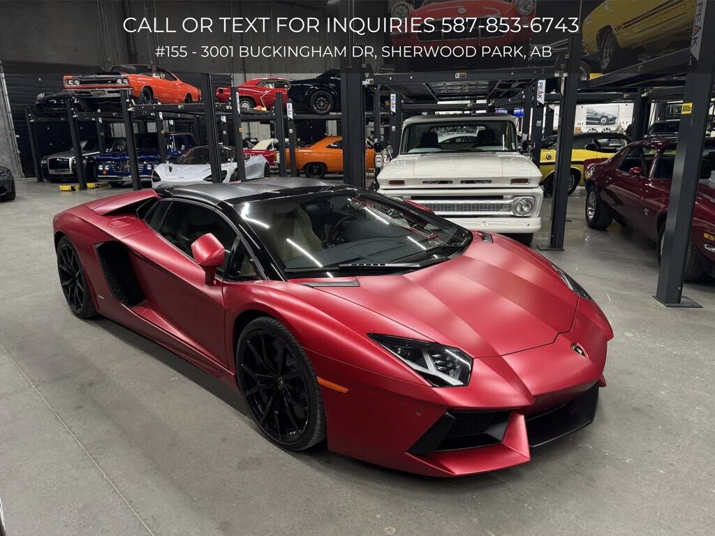 2016 LAMBORGHINI Aventador