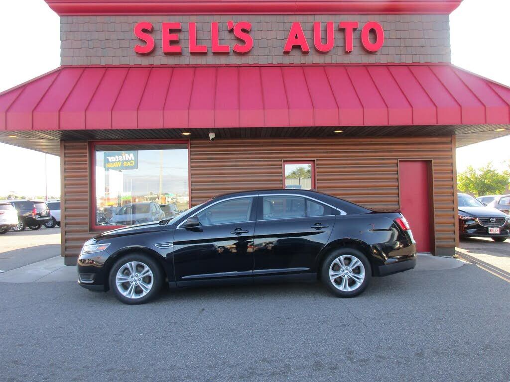 2016 FORD Taurus