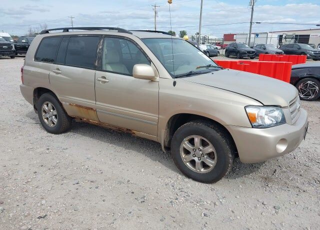 2004 TOYOTA Highlander