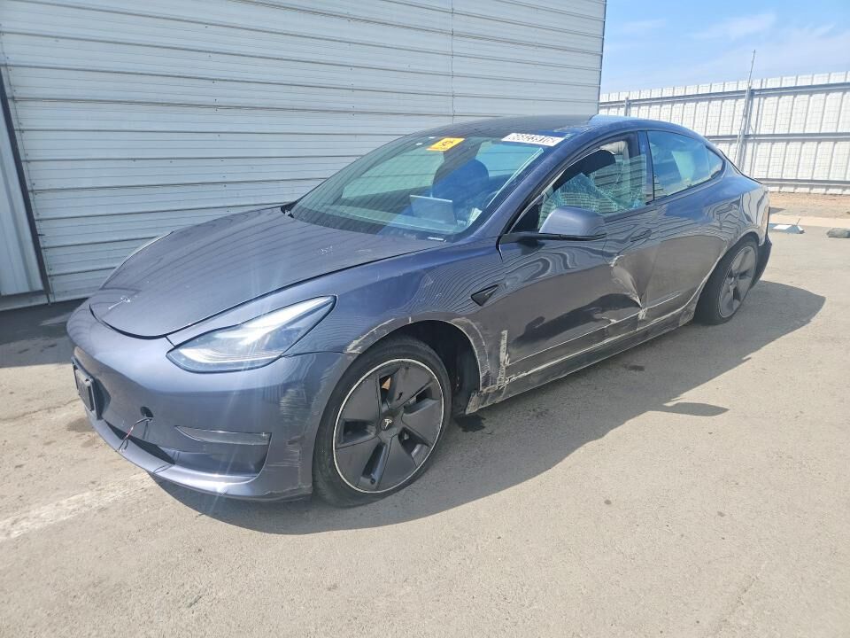 2022 TESLA Model 3