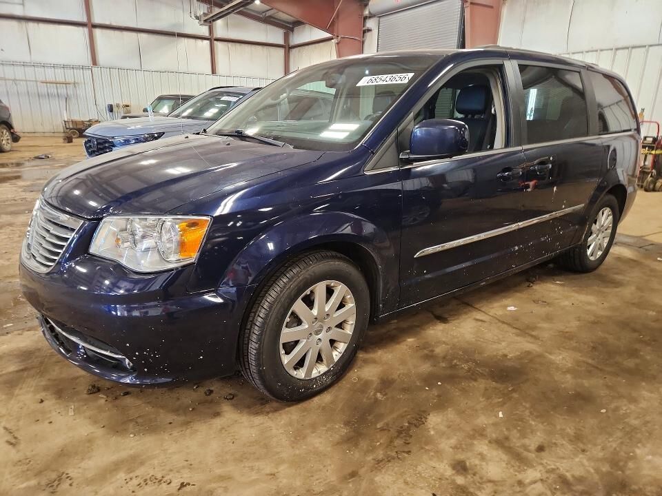 2015 CHRYSLER Town and Country