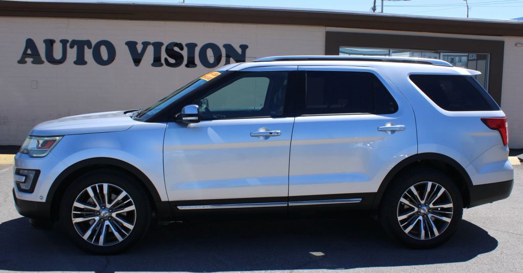 2017 FORD Explorer