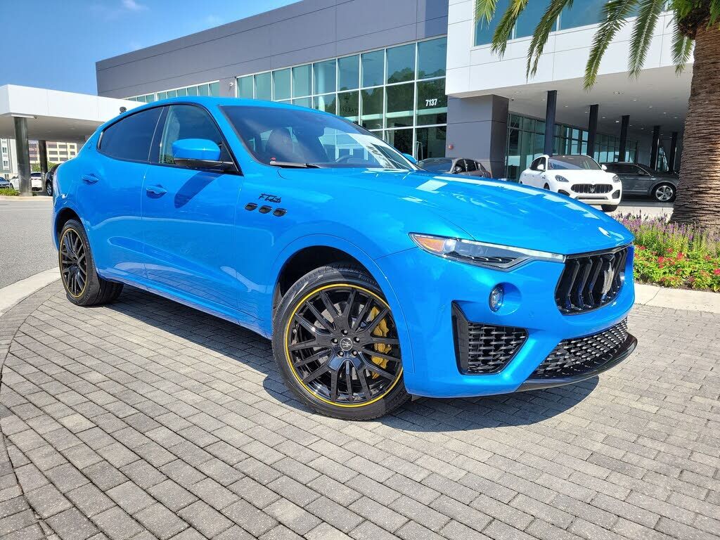 2022 MASERATI Levante
