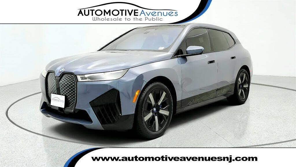 2023 BMW ix
