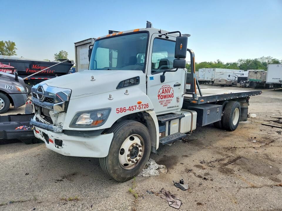 2021 HINO Incomplete Vehicle