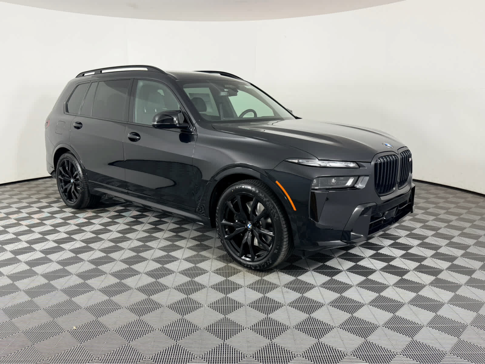 2027 BMW X7