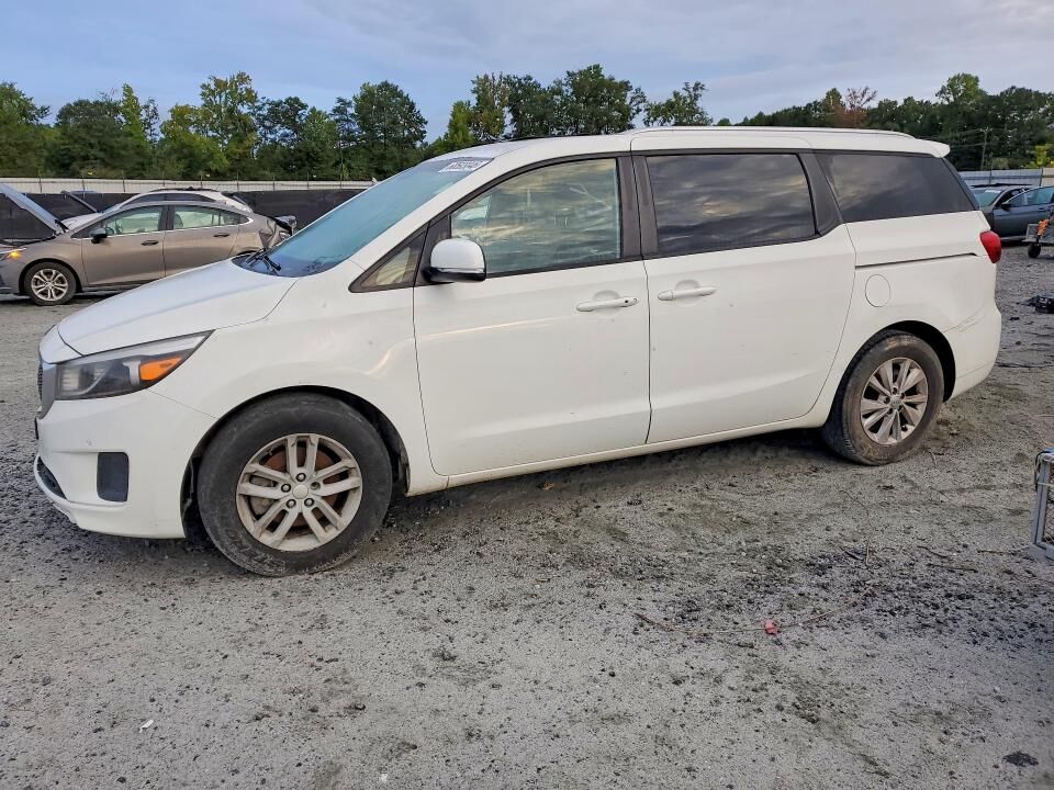 2017 KIA Sedona