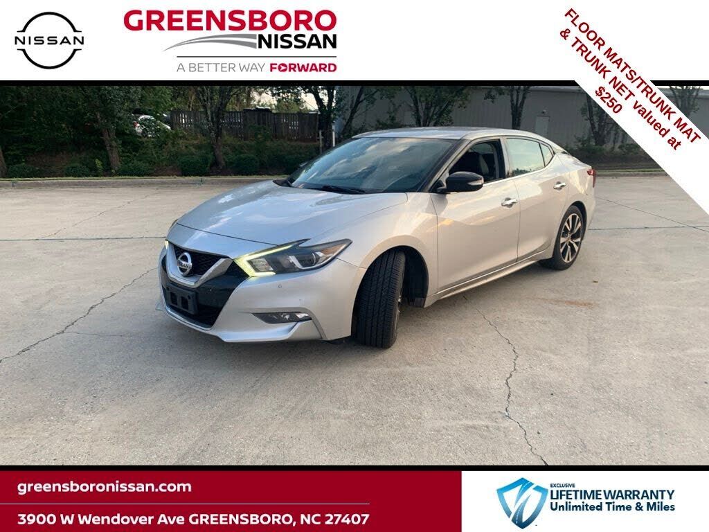2017 NISSAN Maxima