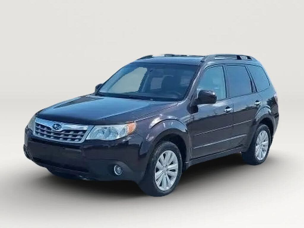 2013 SUBARU Forester