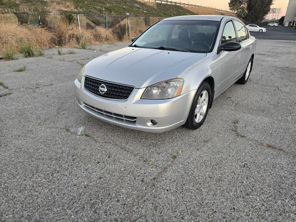 2005 NISSAN Altima