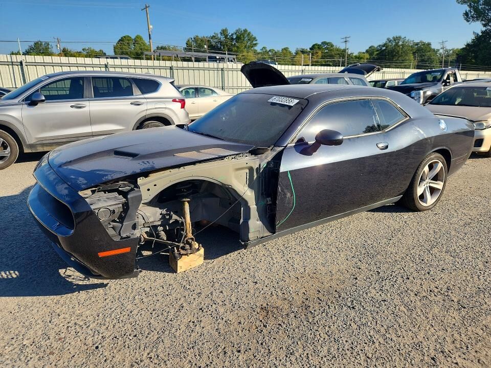 2017 DODGE Challenger