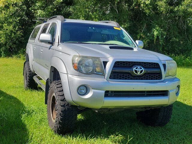 2011 TOYOTA Tacoma