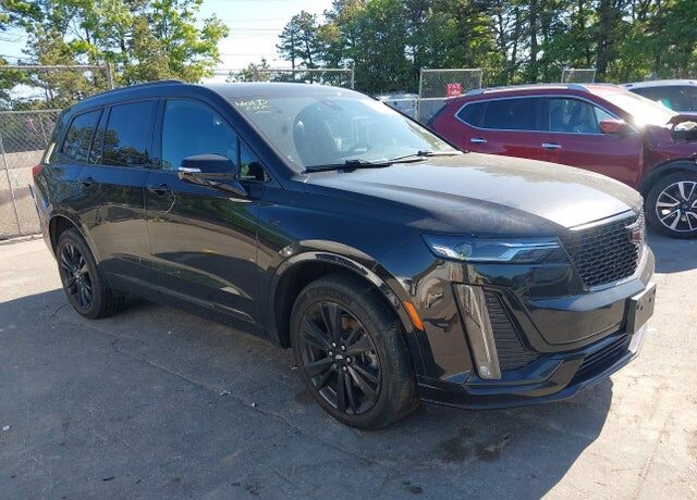 2024 CADILLAC XT6