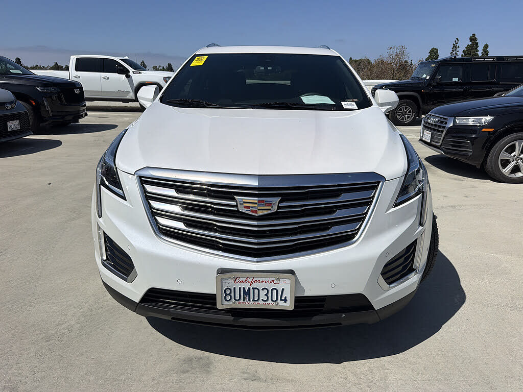 2017 CADILLAC XT5