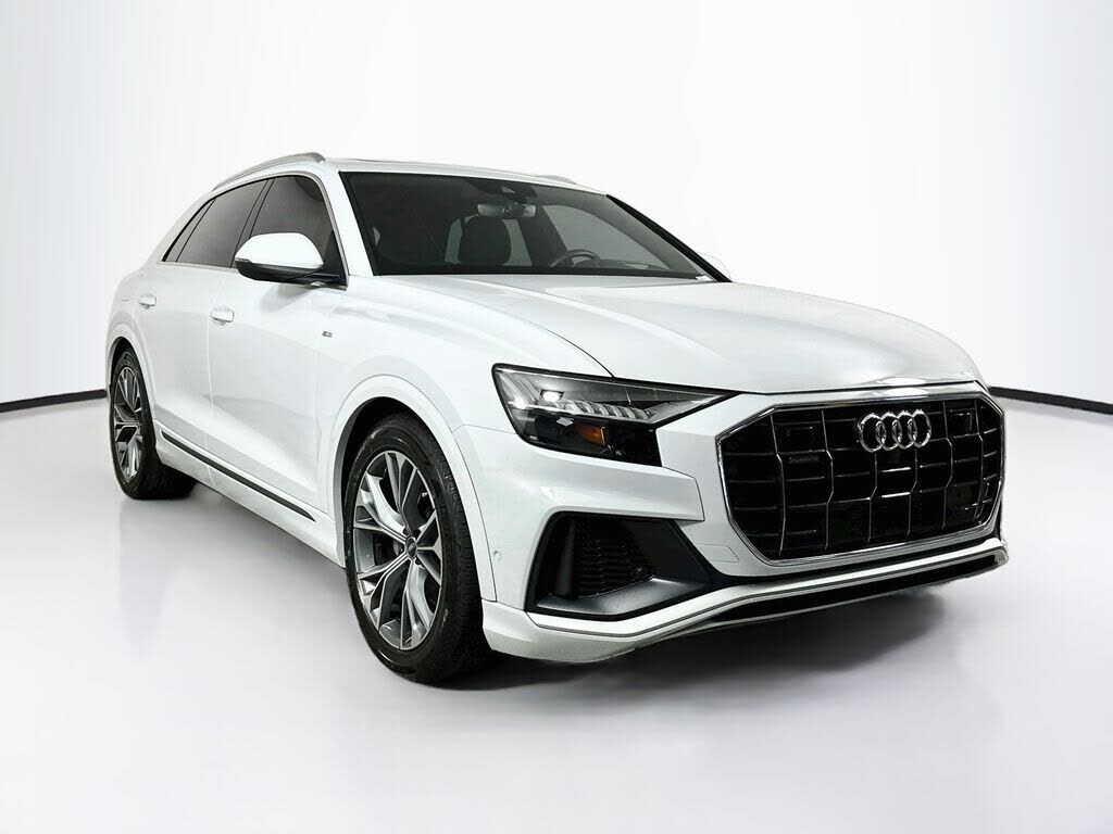 2021 Audi Q8