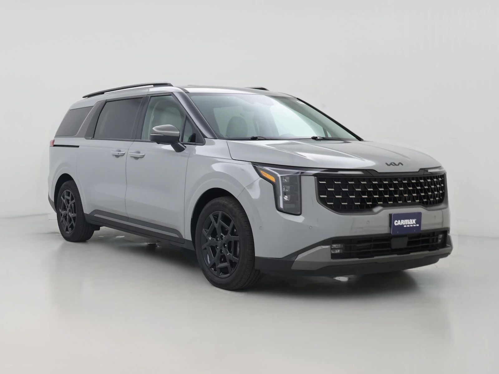 2025 KIA Carnival