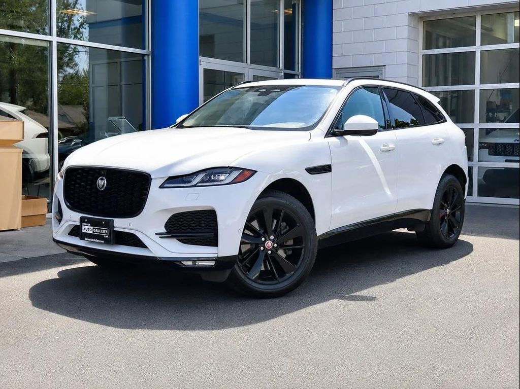 2021 JAGUAR F-Pace
