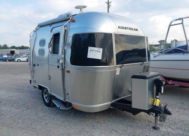 2022 AIRSTREAM Bambi / Caravel