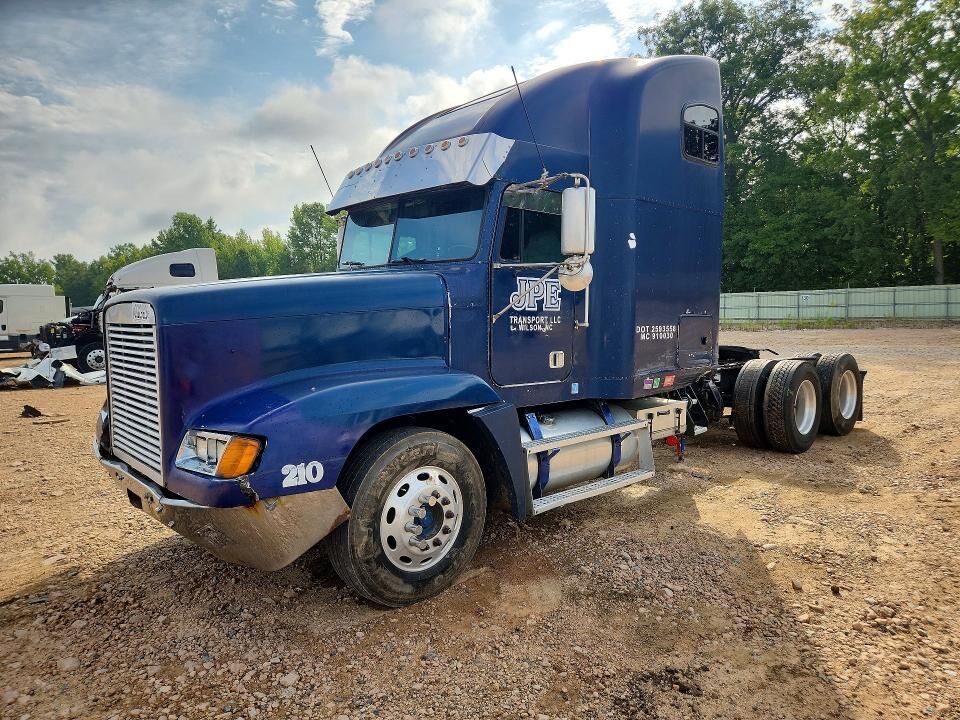 1999 FREIGHTLINER Long Conv.