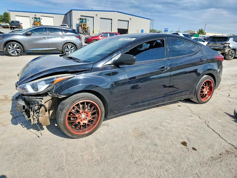 2016 HYUNDAI Elantra