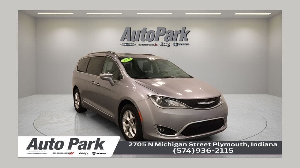 2020 CHRYSLER Pacifica