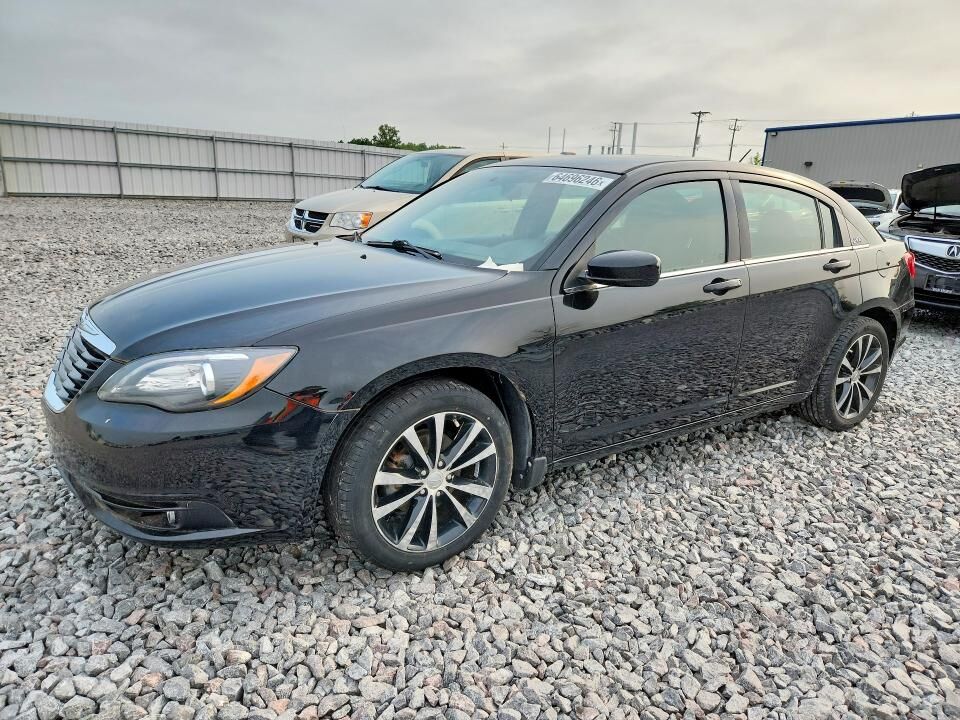 2013 CHRYSLER 200