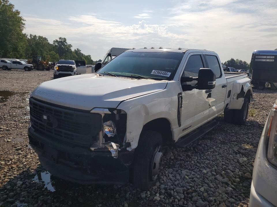 2024 FORD F-350