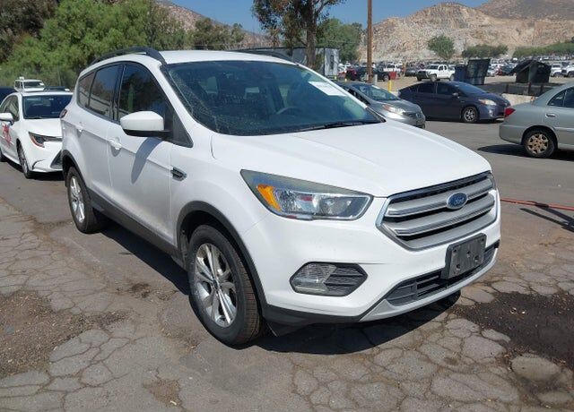 2018 FORD Escape