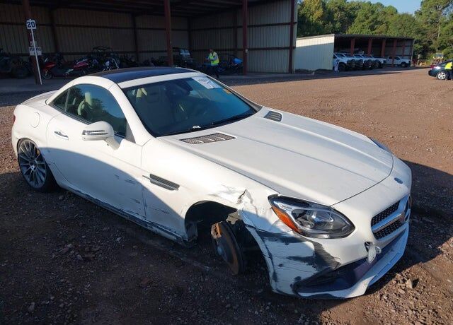 2018 MERCEDES-BENZ SLC-Class