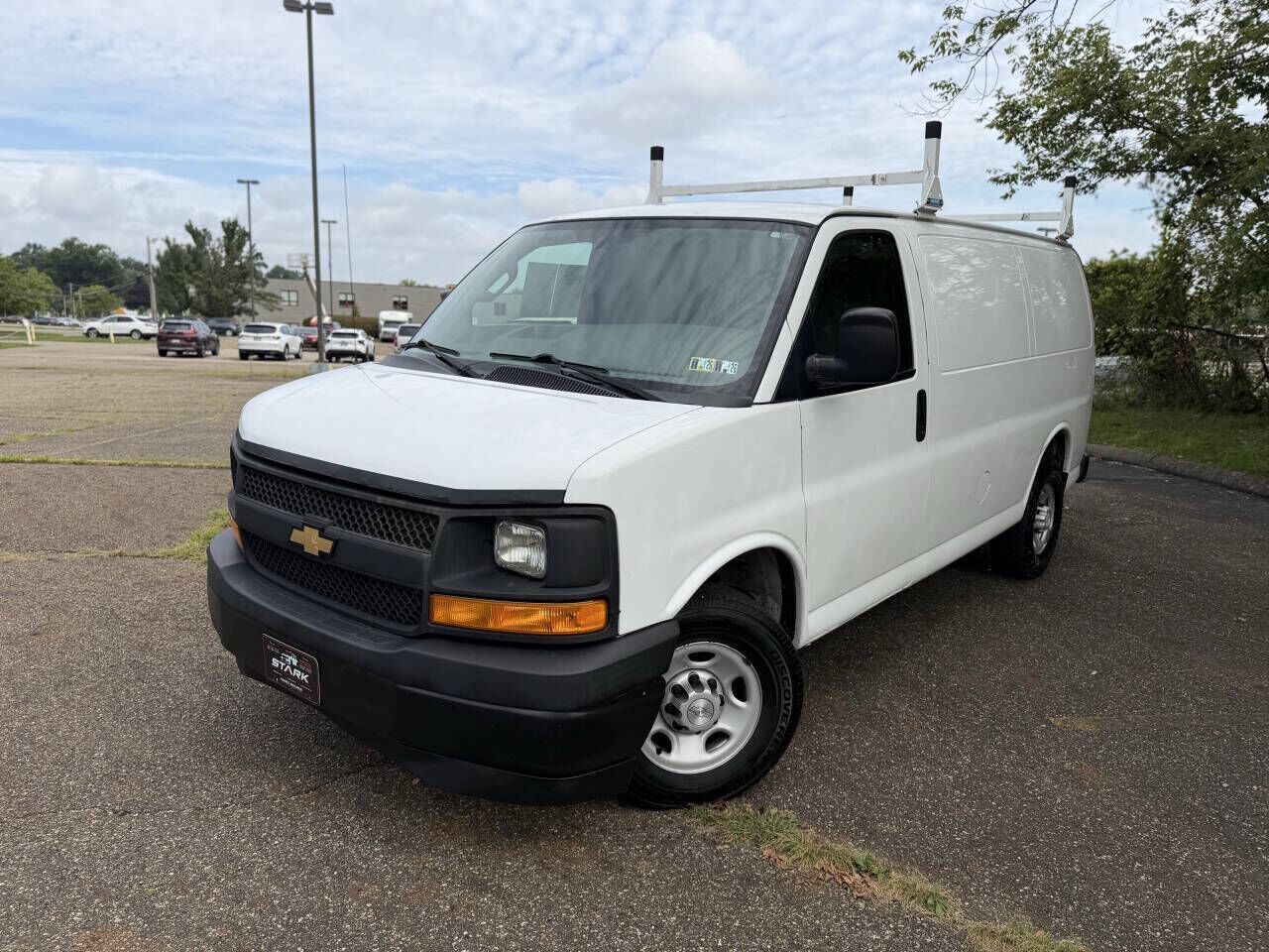 2017 CHEVROLET Express