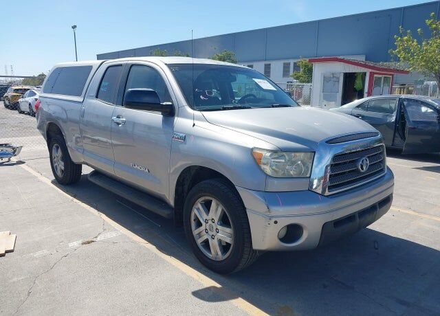 2008 TOYOTA Tundra
