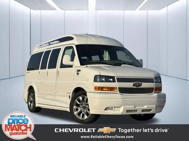2026 CHEVROLET Express