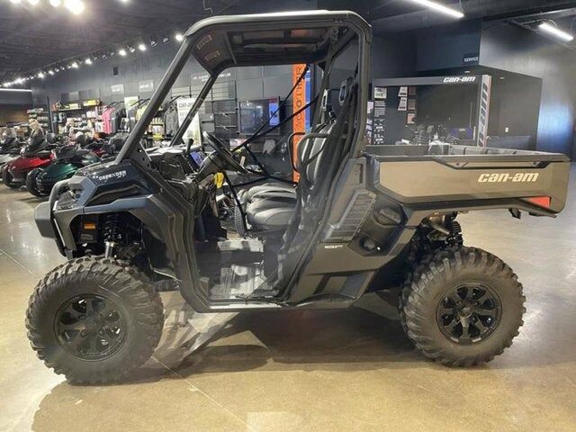 2026 CAN-AM Defender/Traxter