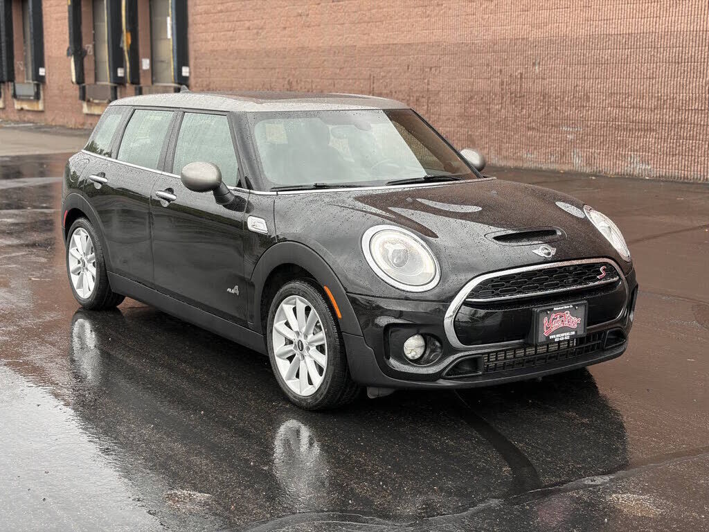 2017 MINI Clubman