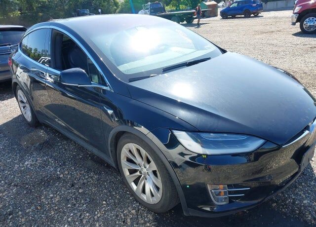 2018 TESLA Model X